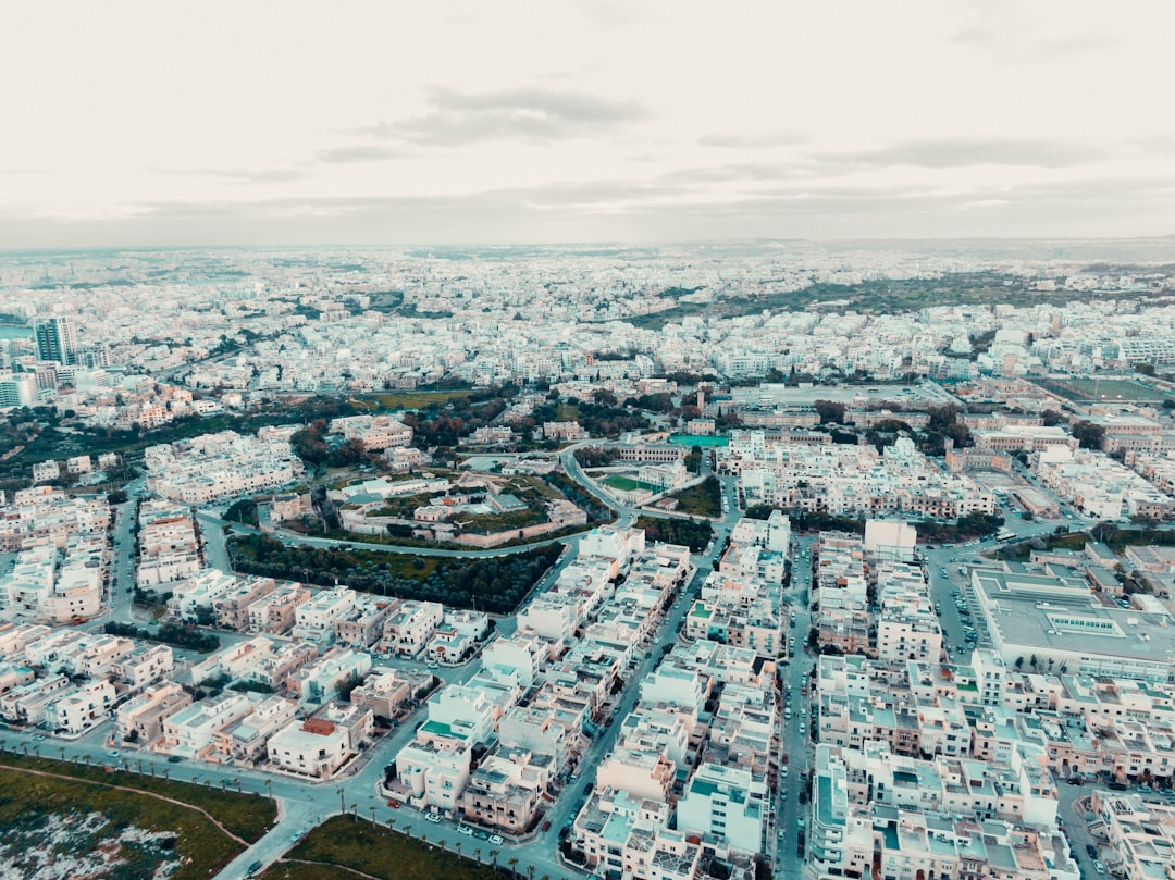 Rüyada Şehir Kurmak Ne Anlama Gelir? İçsel Planlama ve Bağlantılar