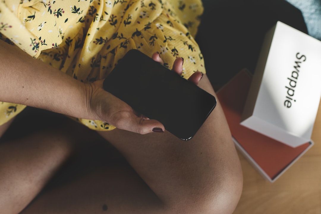 Rüyada Telefon Kırılması Görmek: Rüya Tabirleri ve Anlamı