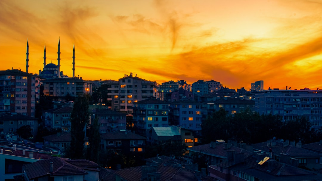 Rüya Tabirleri: Kumdan Şehir İnşa Etmek Anlamı
